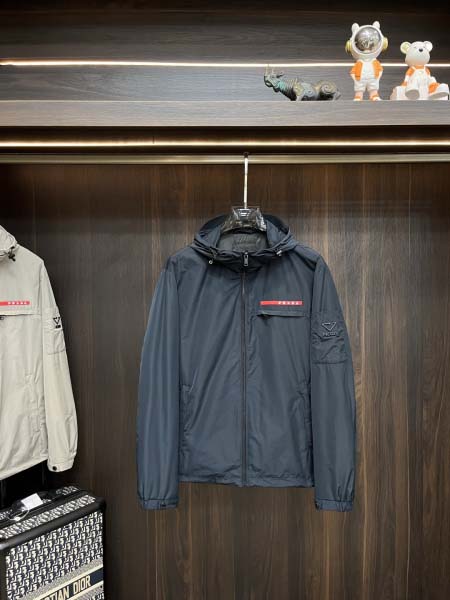 2025年12月16日入荷新作Pradaジャケット秋冬高品質...