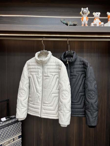 2025年12月16日入荷新作Louis Vuittonジャ...