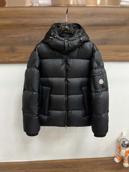 2025年12月16日入荷新作Monclerダウンジャケット...