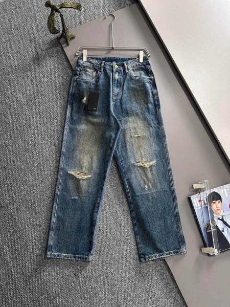 2025年11月17日秋冬新作Fendiジーパン高品質人気商...