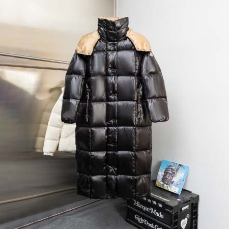2025年11月17日秋冬新作Monclerダウンジャケット...