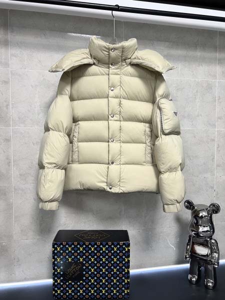 2025年11月17日秋冬新作Pradaダウンジャケット高品...
