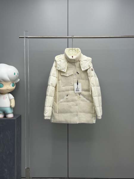 2025年11月17日秋冬新作Monclerダウンジャケット...