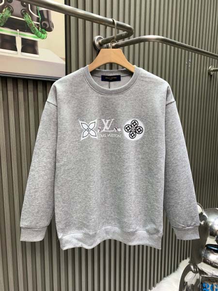 2025年11月18日秋冬新作Louis Vuittonスウ...