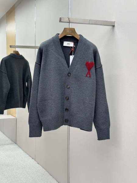 2025年11月18日秋冬新作Ami ニットカーディガン  ...