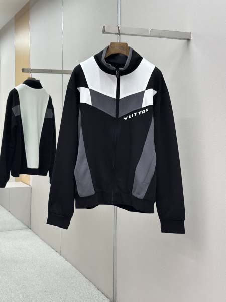 2025年11月19日秋冬新作Louis Vuittonジャ...