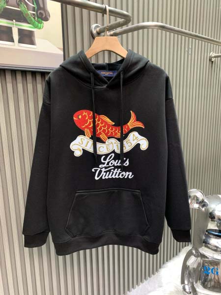 2025年11月19日秋冬新作Louis Vuittonスウ...