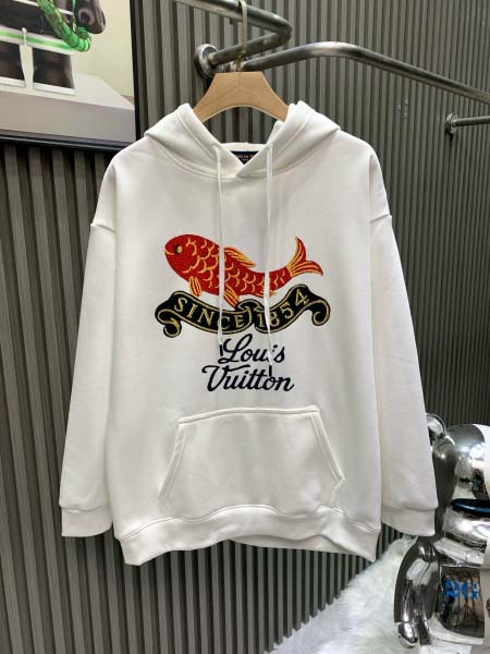 2025年11月19日秋冬新作Louis Vuittonスウ...
