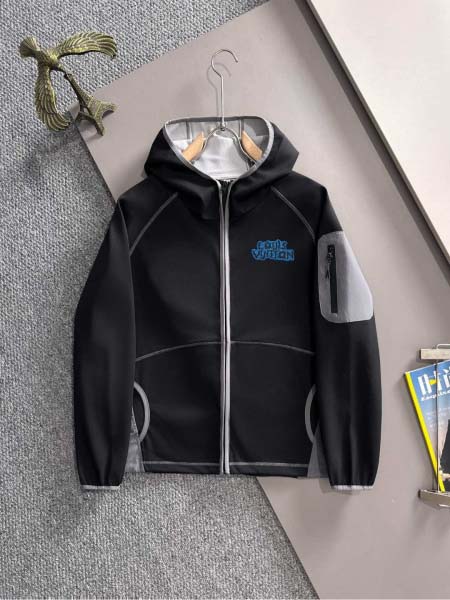 2025年11月19日秋冬新作LOUIS VUITTONジャ...