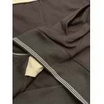 2025年12月22日秋冬新作Miu Miuジャケット高品質人気商品/XQY工場