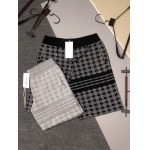 2025年12月22日秋冬新作Thom Browne半ズボン高品質人気商品/XQY工場