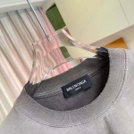 2025年12月24日入荷秋冬新作BALENCIAGA半袖 tシャツ/XQY工場