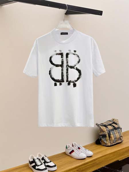 2025年12月24日入荷秋冬新作Balenciaga半袖 ...