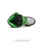 2025年12月25日入荷新品（NIKE）AIR JORDAN 1 MID人気 スニーカー男女兼用/誕生日プレゼント/XH工場