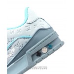 2025年12月25日入荷新品Louis Vuitton人気 スニーカー男女兼用/誕生日プレゼント/XH工場