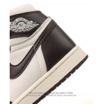 2025年12月25日入荷新品（NIKE）AIR JORDAN 1 MID人気 スニーカー男女兼用/誕生日プレゼント/XH工場