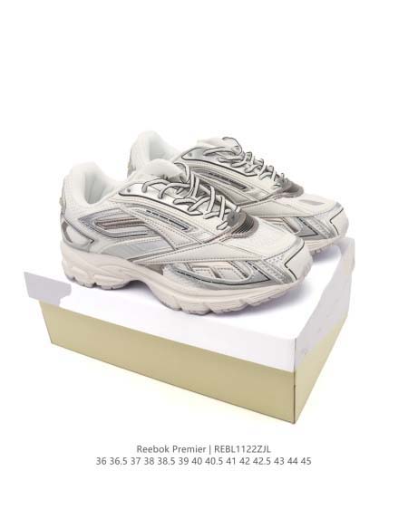 2025年12月25日入荷新品Reebok人気 スニーカー男...