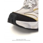 2025年12月25日入荷新品BALENCIAGA人気 スニーカー男女兼用/誕生日プレゼント/XH工場