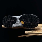 2025年12月25日入荷新品Under Armour人気 スニーカー男女兼用/誕生日プレゼント/XH工場