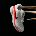 2025年12月25日入荷新品Nike Structure 26人気 スニーカー男女兼用/誕生日プレゼント/XH工場