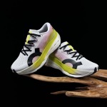 2025年12月25日入荷新品On cloudboom max 人気 スニーカー男女兼用/誕生日プレゼント/XH工場