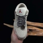 2025年12月25日入荷新品Nike Air Jordan 1 Low AJ1人気 スニーカー男女兼用/誕生日プレゼント/XH工場