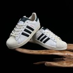 2025年12月25日入荷新品Adidas Originals Superstar人気 スニーカー男女兼用/誕生日プレゼント/XH工場