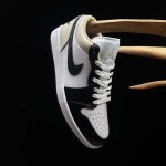 2025年12月25日入荷新品Jordan Air Jordan 1人気 スニーカー男女兼用/誕生日プレゼント/XH工場