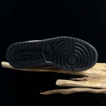 2025年12月25日入荷新品Jordan Air Jordan 1人気 スニーカー男女兼用/誕生日プレゼント/XH工場