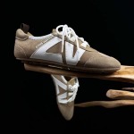 2025年12月25日入荷新品LOUIS VUITTON Sneakerina 人気 スニーカー男女兼用/誕生日プレゼント/XH工場