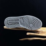 2025年12月25日入荷新品Jordan Air Jordan 1人気 スニーカー男女兼用/誕生日プレゼント/XH工場