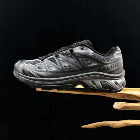 2025年12月25日入荷新品SALOMON人気 スニーカー...