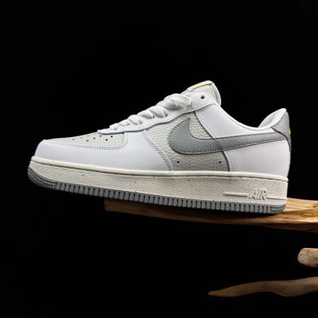 2025年12月25日入荷新品Nike Air Force ...