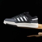 2025年12月25日入荷新品Adidas人気 スニーカー男女兼用/誕生日プレゼント/XH工場