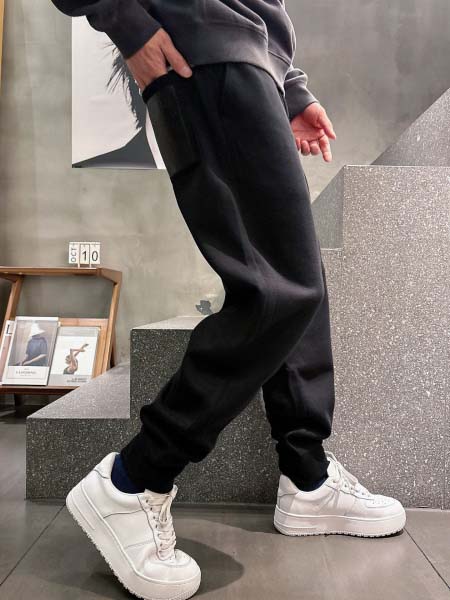 2025年12月26日秋冬新作Loeweスラックス/運動ズボ...