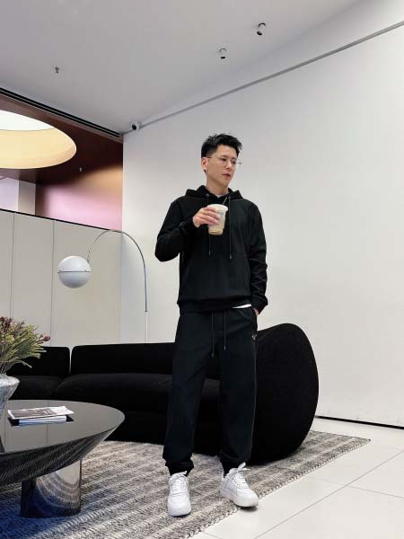 2025年12月29日秋冬新作Prada上下高品質人気商品/...