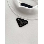 2025年12月30日新作Pradaアンダーシャツ秋冬高級品/DM工場