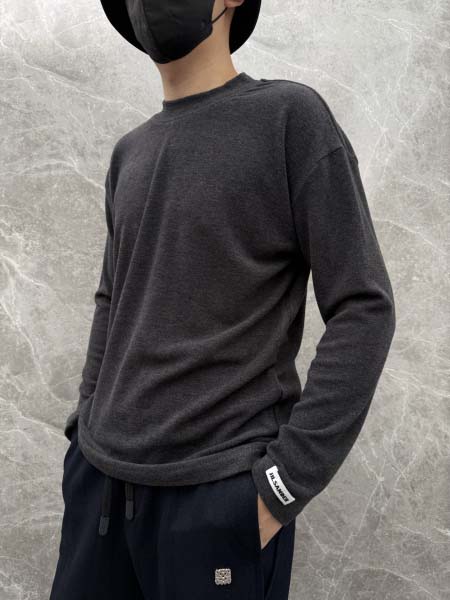 2025年12月30日新作Jil Sanderアンダーシャツ...