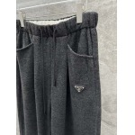 2025年12月30日新作Pradaスラックス秋冬高級品/DM工場