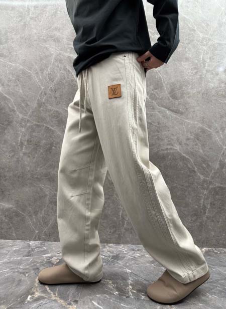 2025年12月30日新作Louis Vuittonスラック...