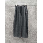 2025年12月30日新作Pradaスラックス秋冬高級品/DM工場