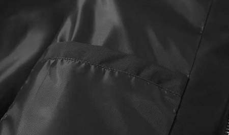 2026年1月9日MONCLER 新作 羽毛綿のベストJX工場