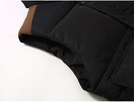 2026年1月9日 BALENCIAGA新作 羽毛綿のベストJX工場