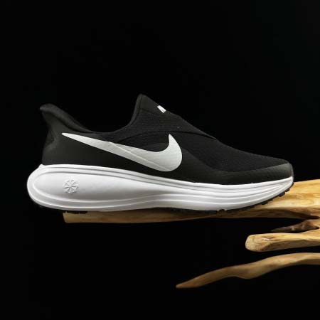 2026年1月9日入荷新品Nike REVOLUTION 8人気 スニーカー男女兼用/誕生日プレゼント/XH工場