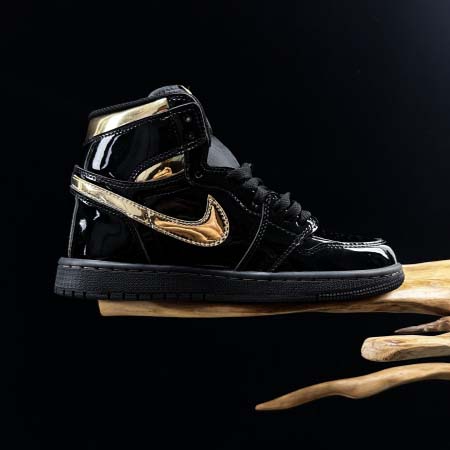 2026年1月10日入荷新品Jordan Air Jordan 1人気 スニーカー男女兼用/誕生日プレゼント/XH工場