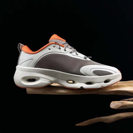 2026年1月10日入荷新品Loewe x On人気 スニーカー男女兼用/誕生日プレゼント/XH工場