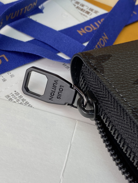 2026年1月12日新作高品質Louis Vuitton財布M28048   10 x 2.5 x 21   /GQ工場