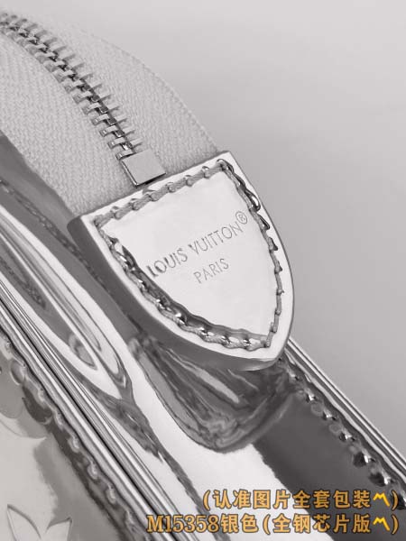 2026年1月13日新作高品質Louis Vuitton財布M15358 Monogram 25 x 5.5 x 20/GQ工場