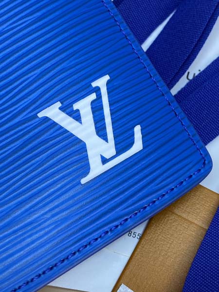 2026年1月14日新作高品質Louis Vuitton財布M25797    LV  11 x 1 x 8  /GQ工場