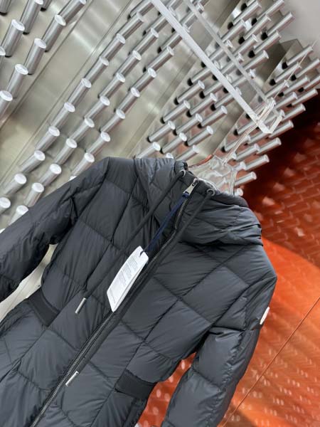 2026年1月23日新作Monclerダウンジャケット高品質人気商品/誕生日プレゼント/FF工場